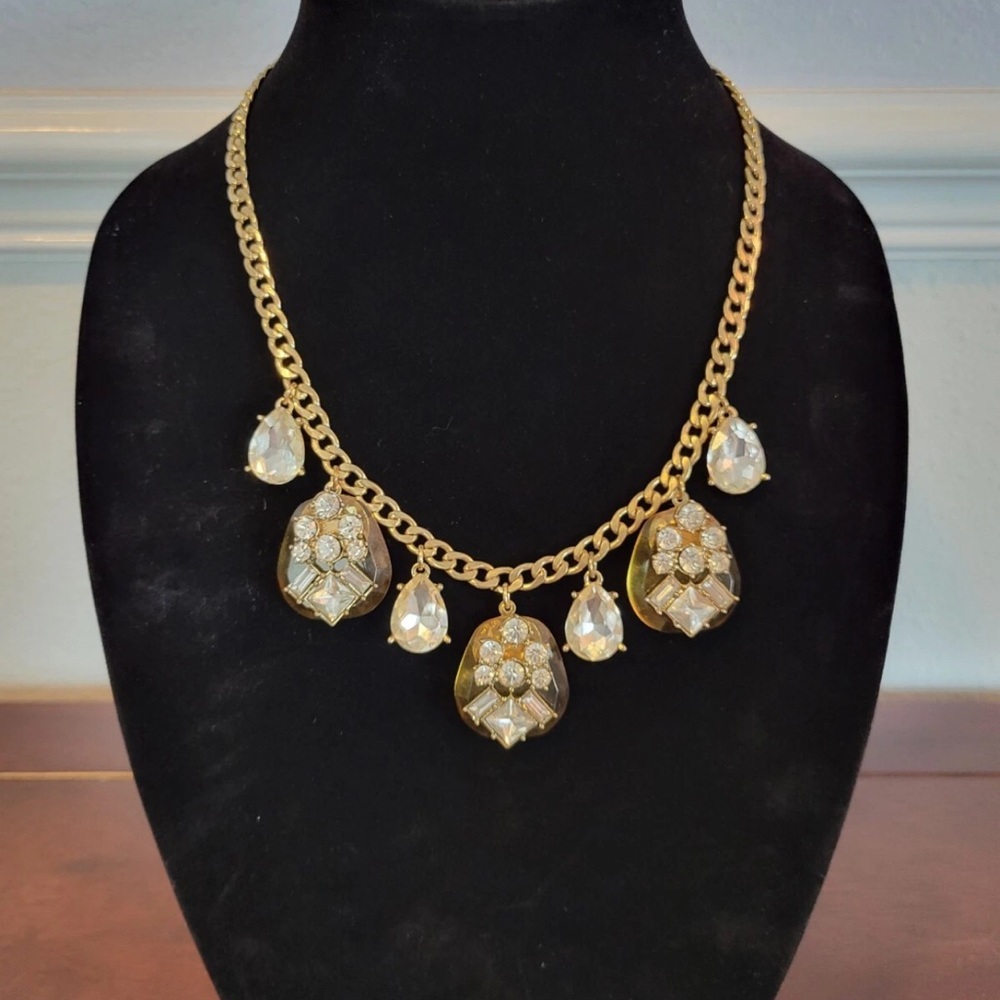 Vintage 1980 Gold toned rhinestone necklace 12 inches long - Picture 4 of 7